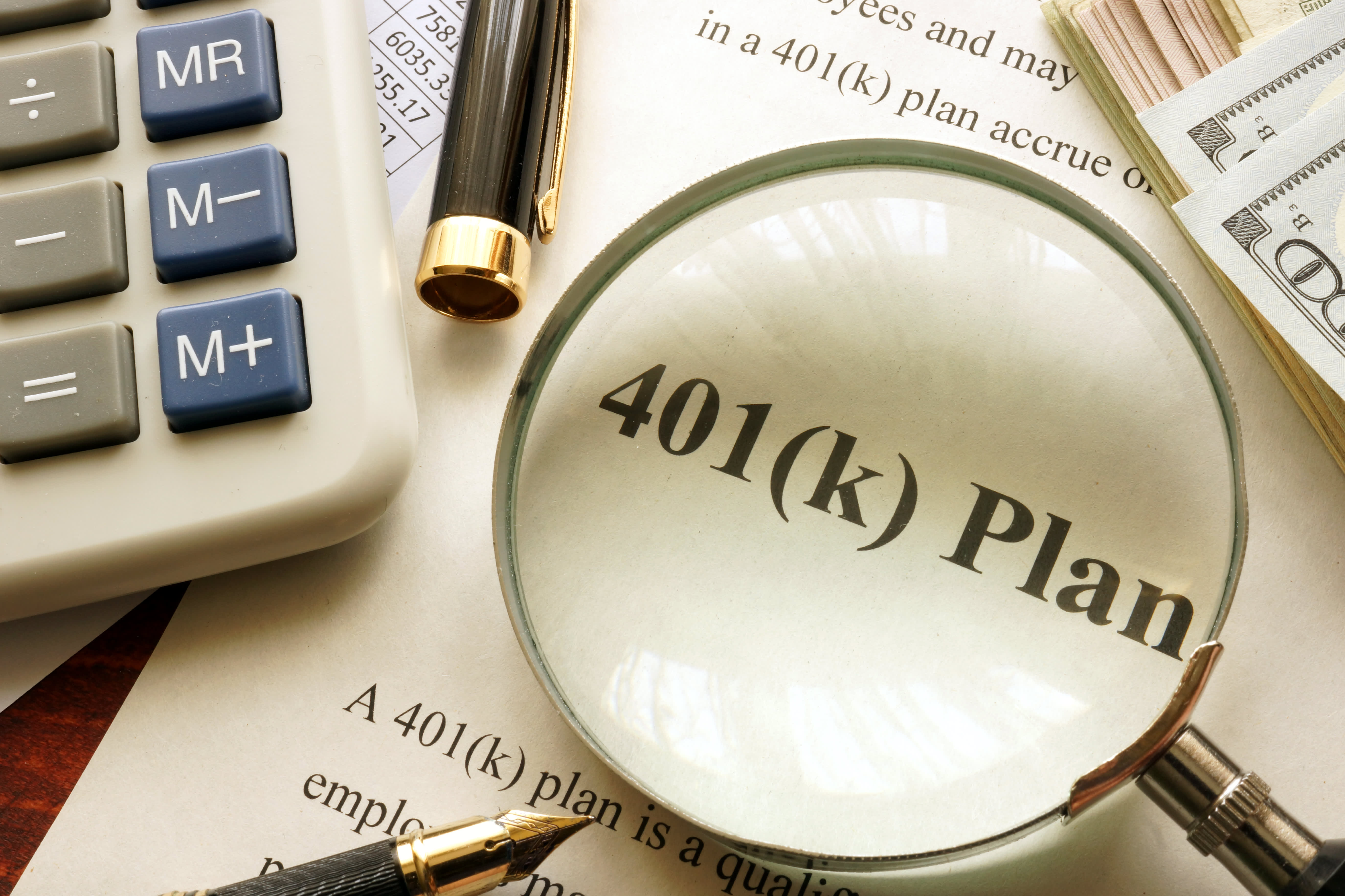 How to Use a 401(k) Investment Calculator to Plan Retirement